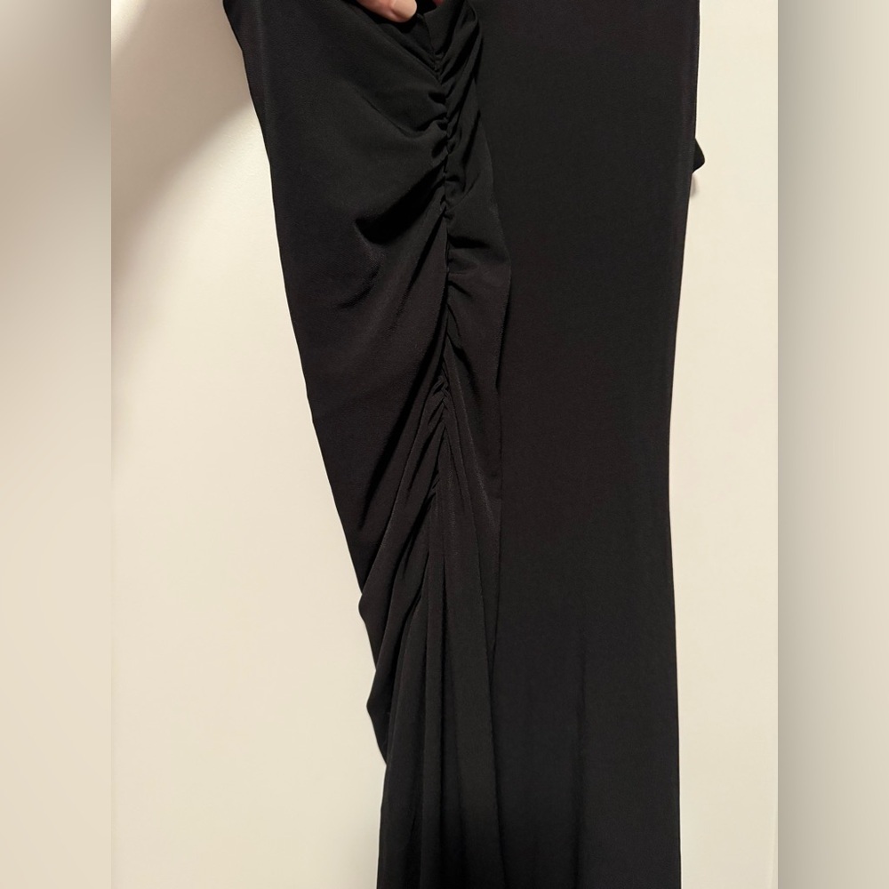 BR Bodycon with Rouching - Picture 4 of 4